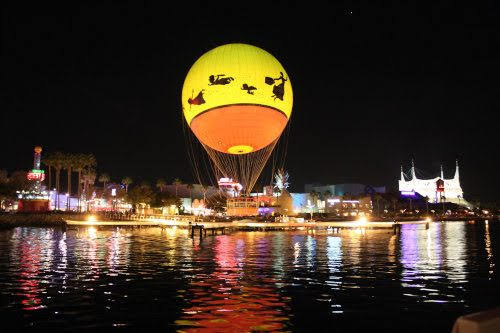 Hot air balloon at Disney Springs